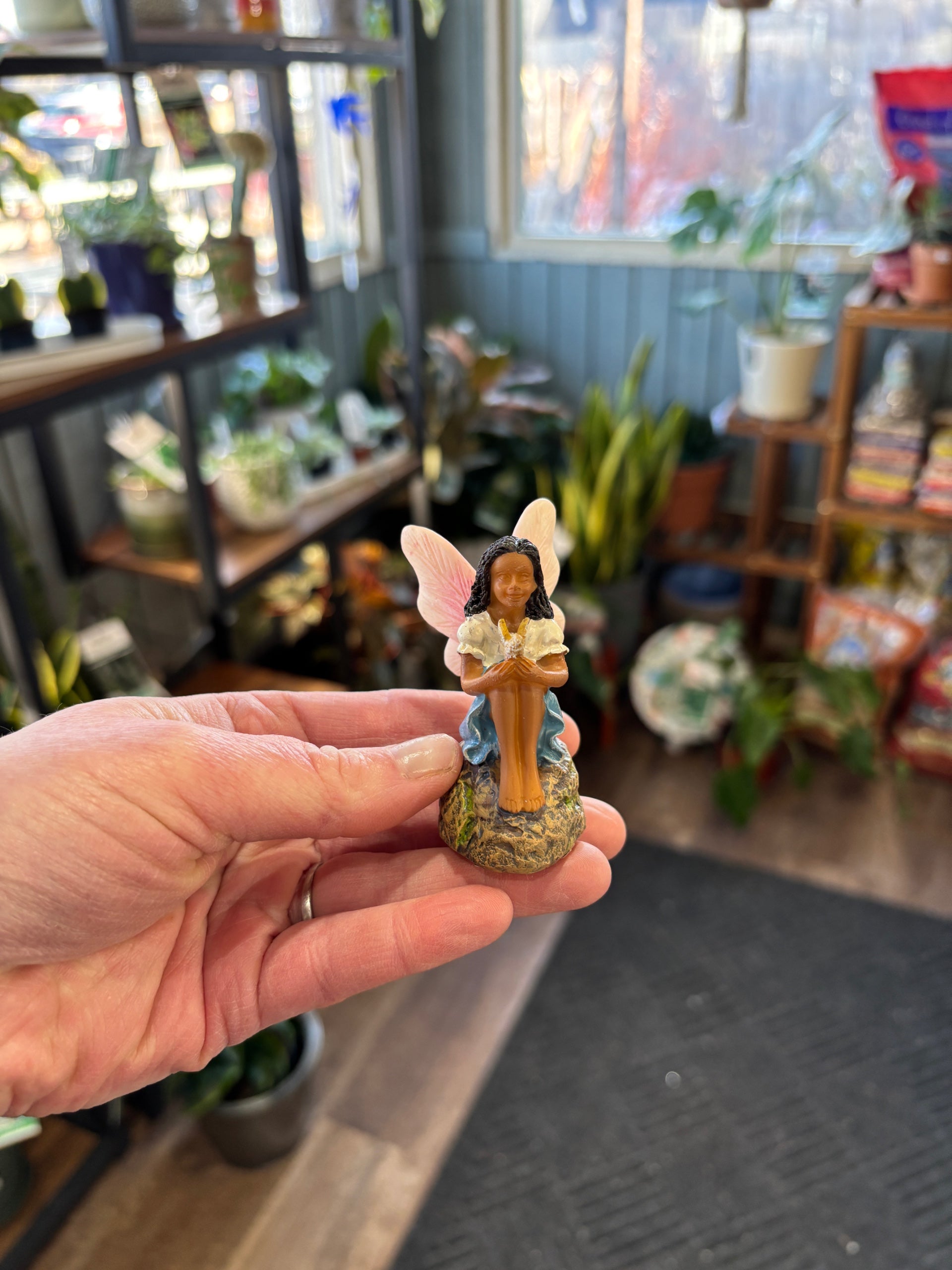 Helping Hands Fairy | Fairy Garden Accessories