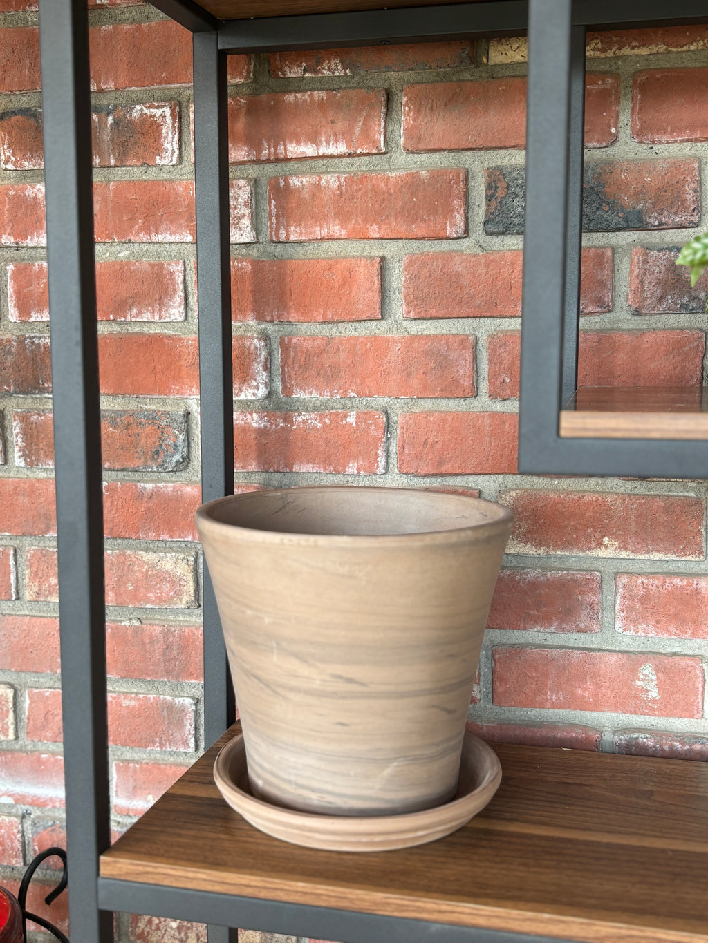 Grafite Black Striped 10" Pot