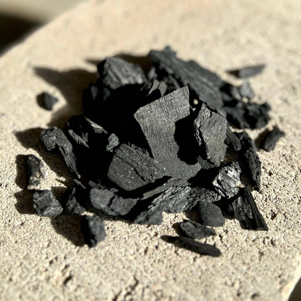 Leaflabs Chunky Charcoal: 5 Gal 20 Qt
