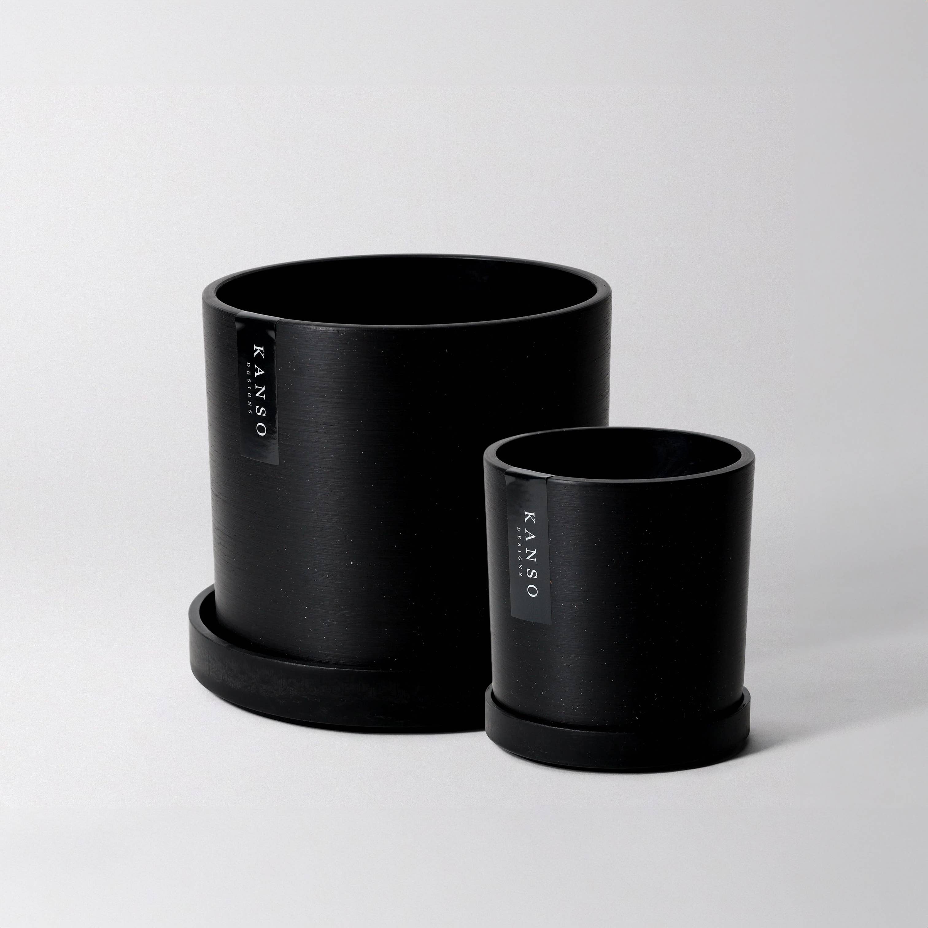 7 Inch Signature Planter & Saucer Black