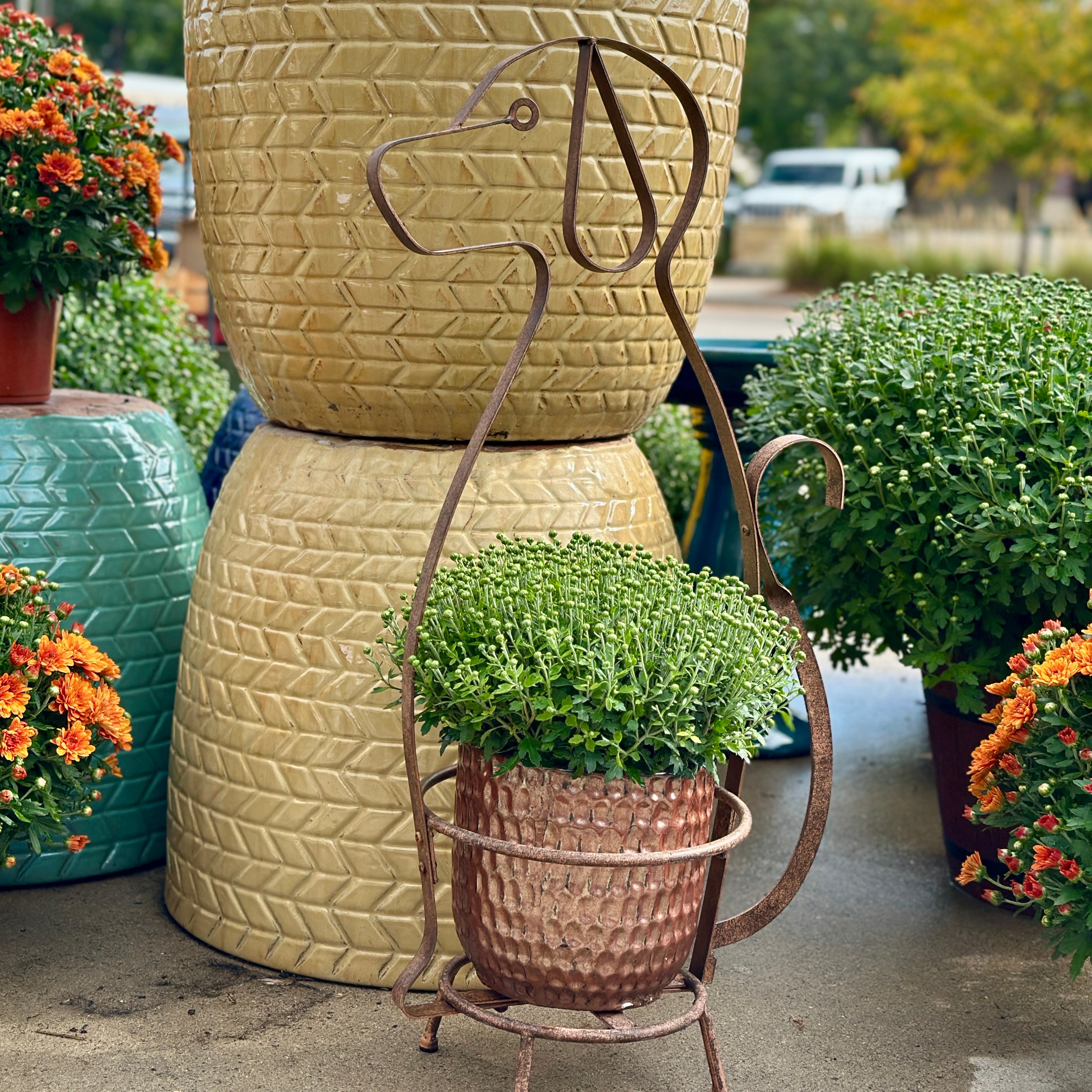 Dog Plant Stand - Deer Park Ironworks