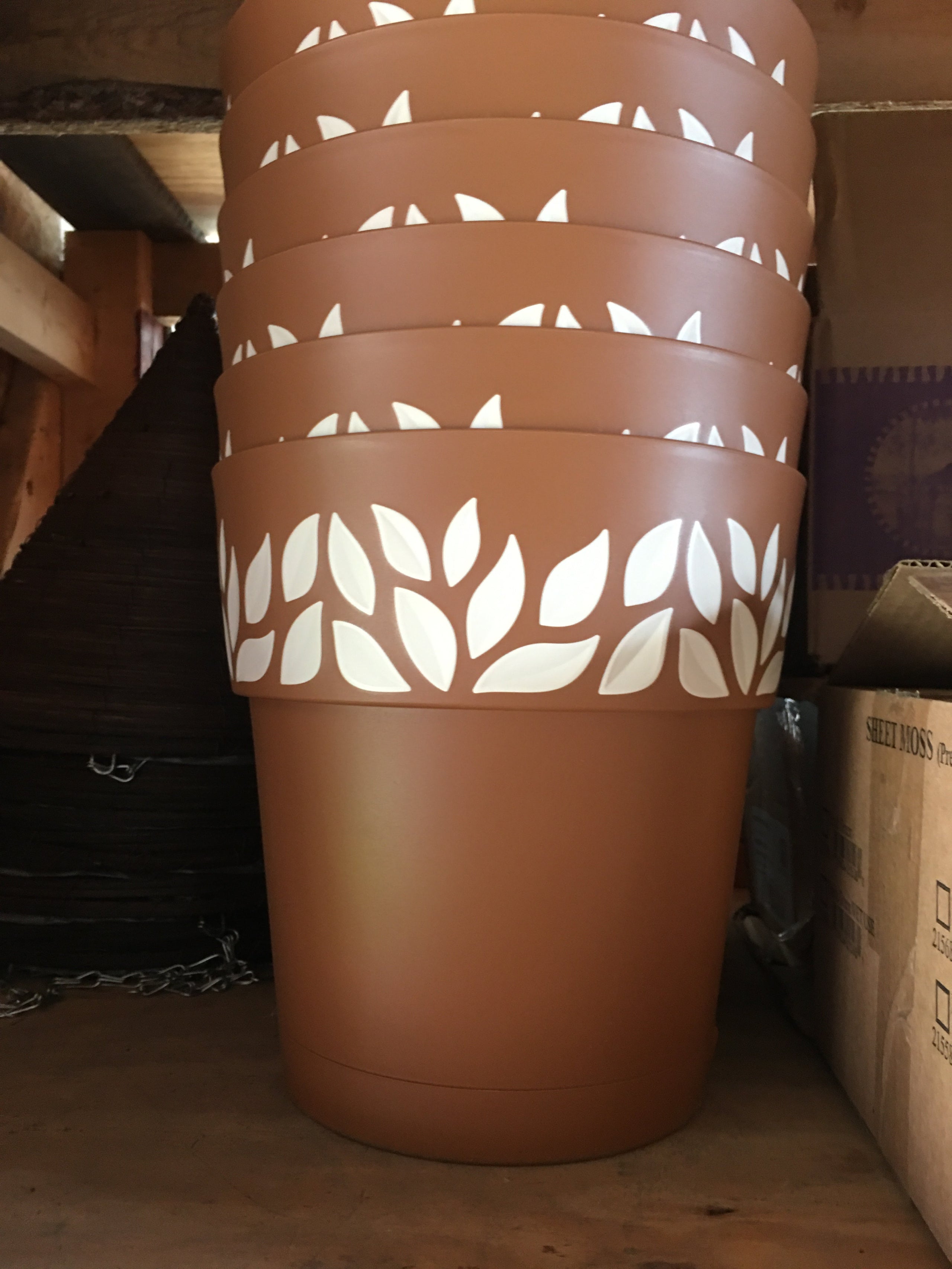 Leaf Pot 11.4", Recycled - Black Leaf Pot