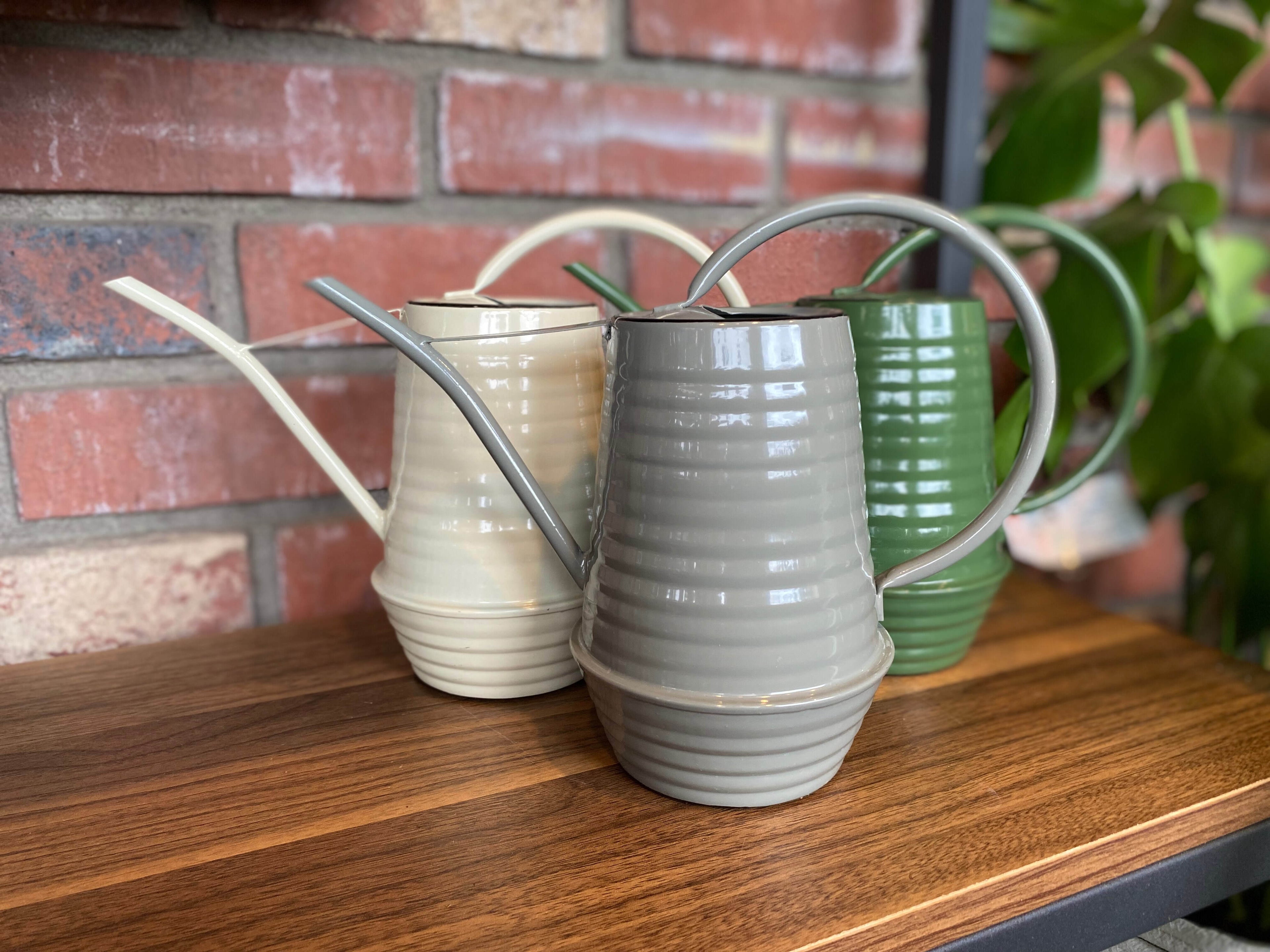 Metal Watering Can - Cream