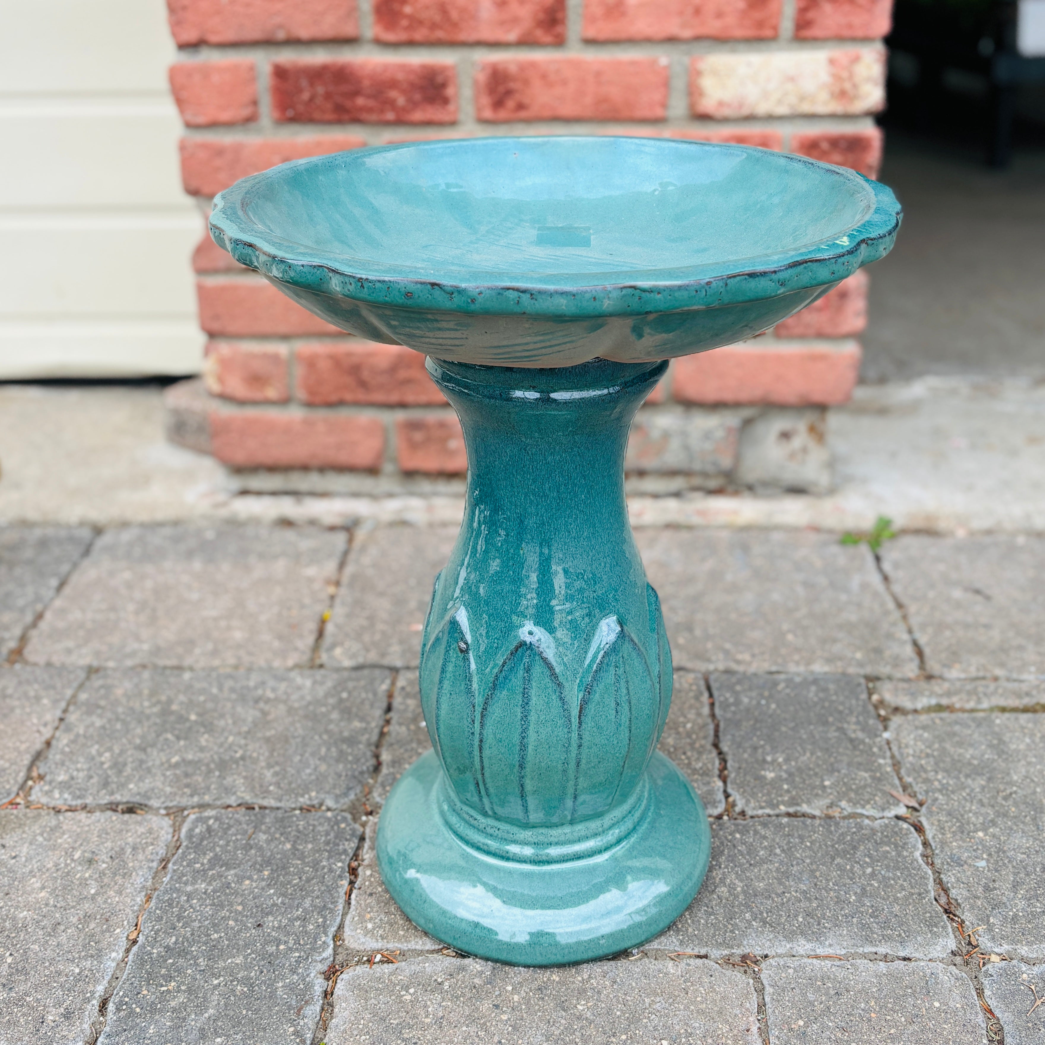 Frond Birdbath Dark Moss Green Set