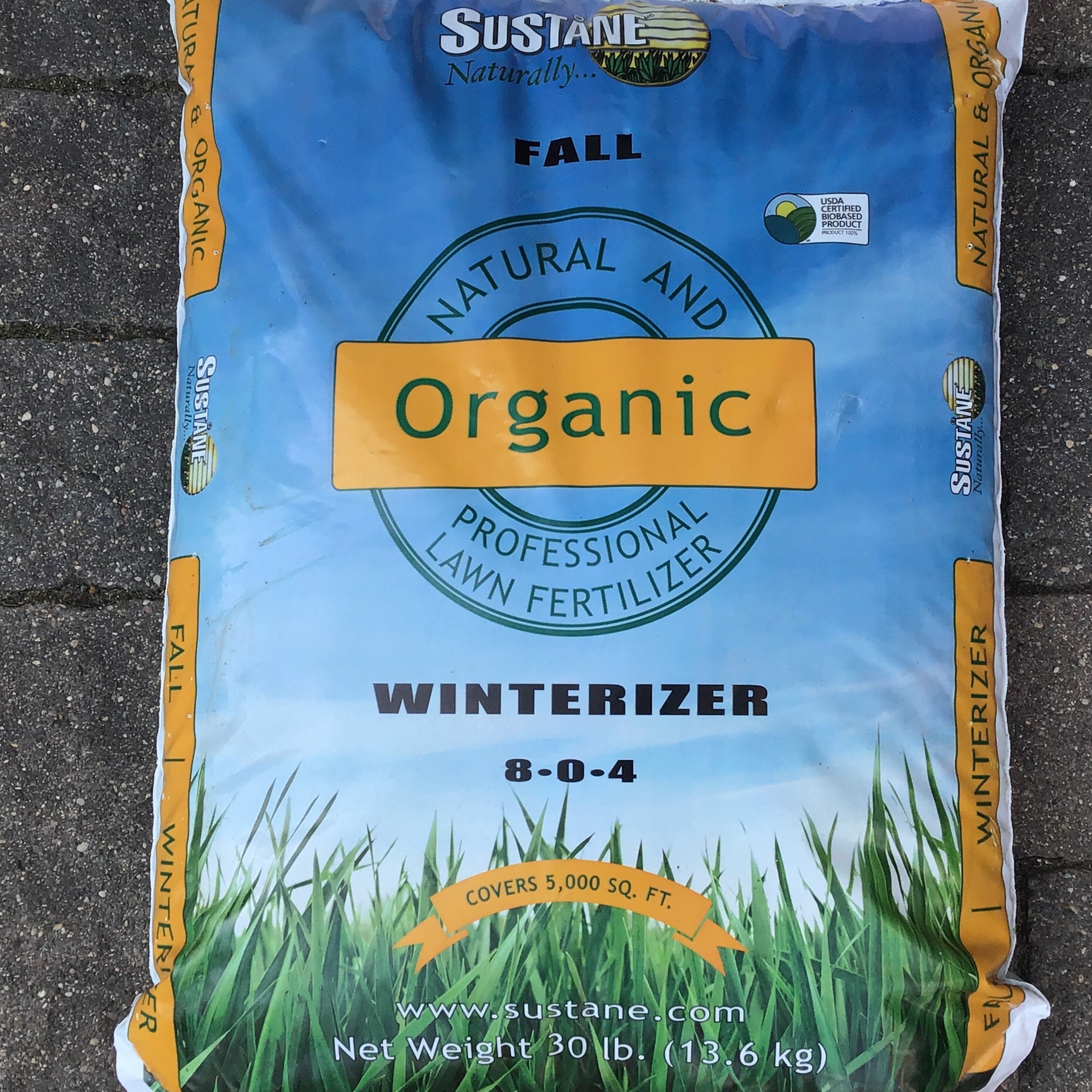 Sustane Fall Lawn Winterizer