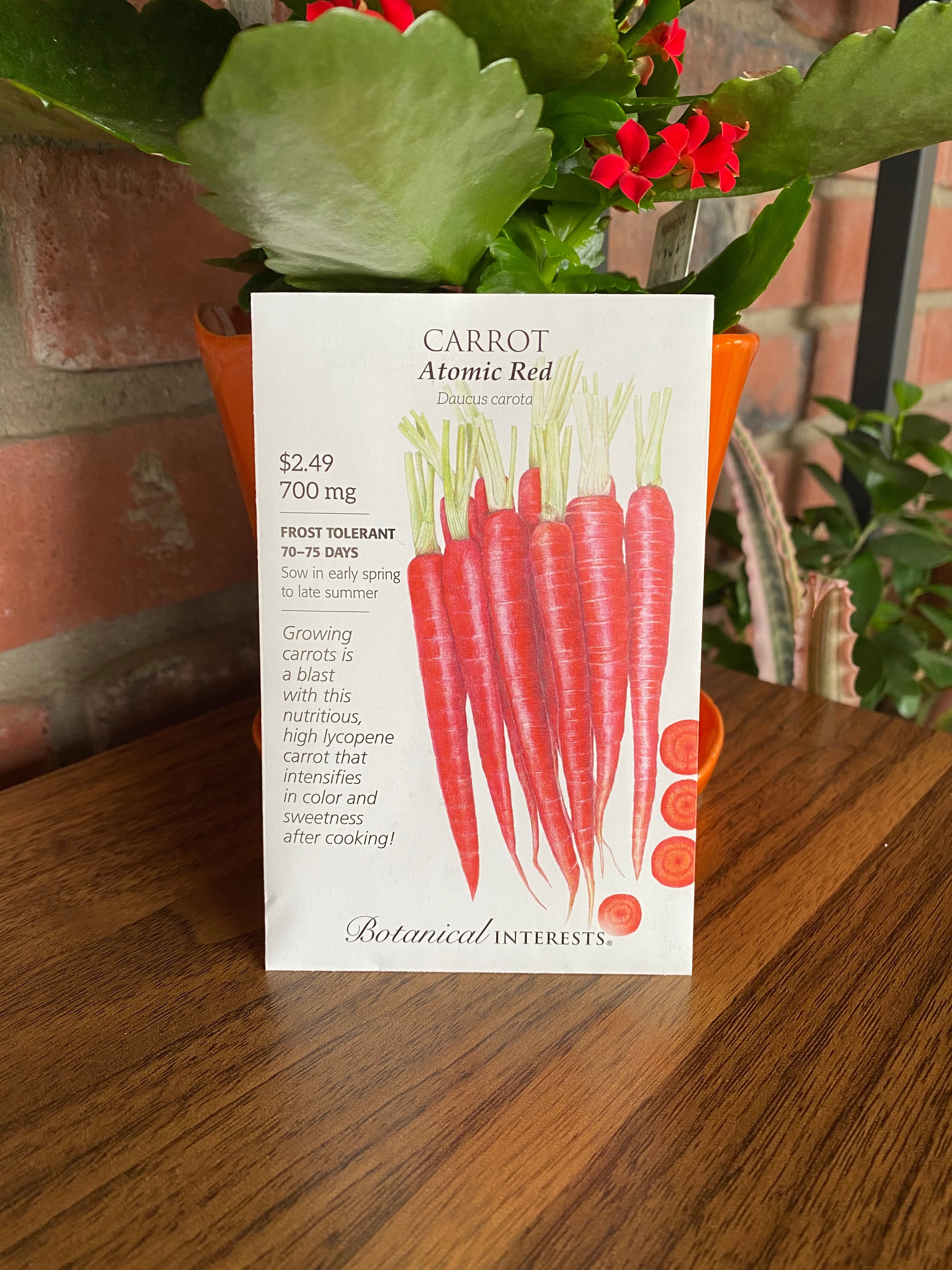 Carrot 'Atomic Red'